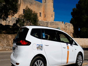 Majorca tour taxi with English speaking driver